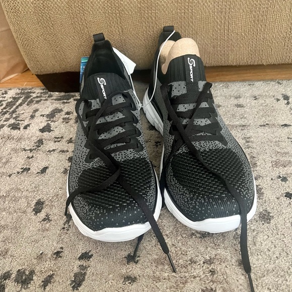 sketchers Other - Sports by sketchers memory foam size 13 new with tags
